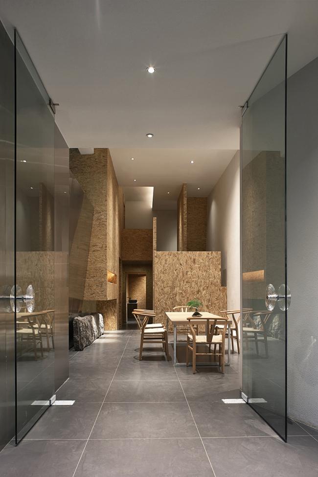 BIM建筑|狭小逼仄空间的设计美学：小中见年夜 / 黄锋