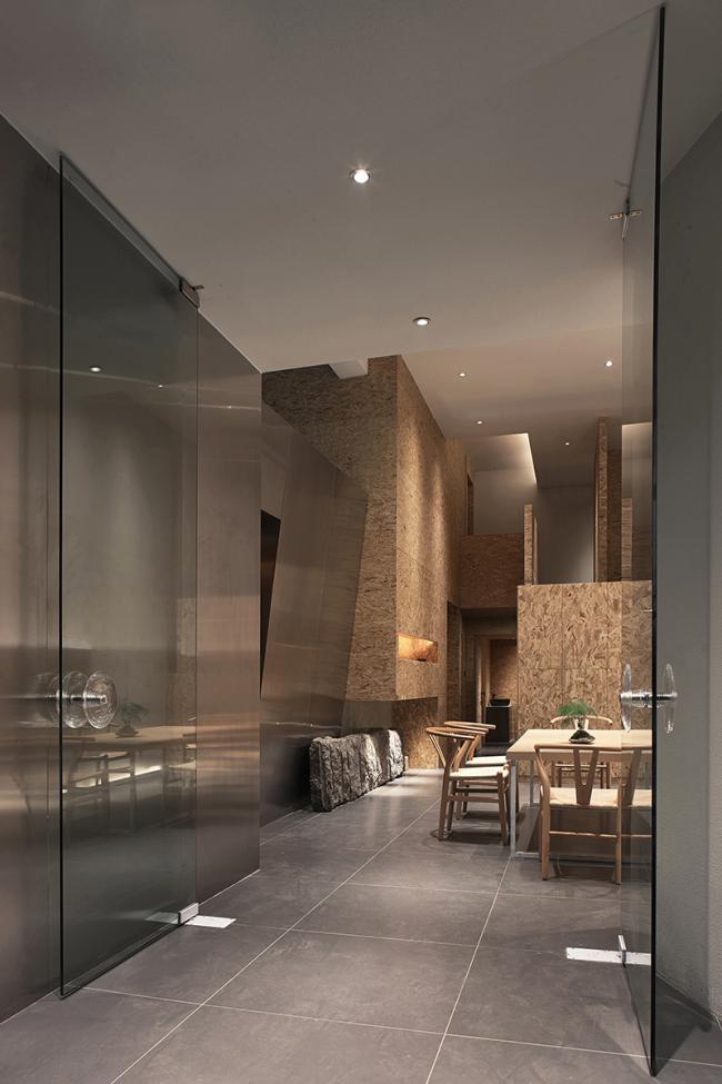 BIM建筑|狭小逼仄空间的设计美学：小中见年夜 / 黄锋