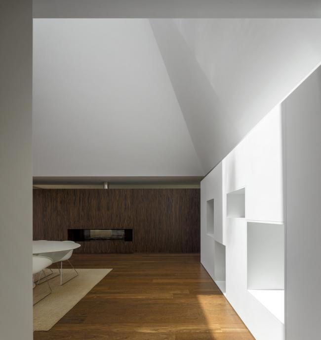 BIM建筑|如帘幕轻轻拉上：葡萄牙Beloura House IV室第