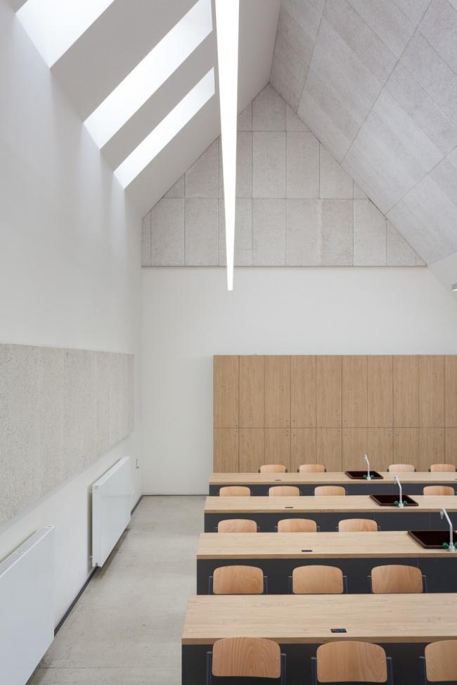 BIM建筑|奶油袍与小红帽：贾拉·西曼小学