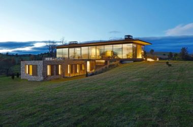 BIM建筑|绵延草色间的玻璃盒子与石头盒子-BIM建筑网