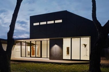 BIM建筑|一处朴实迷人的扩建 / 摄影师工作室-BIM建筑网