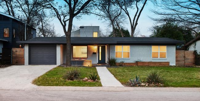 BIM建筑|一处朴实迷人的扩建 / 摄影师工作室