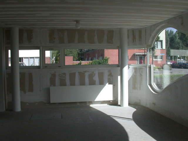 BIM建筑|多年后一个被抛弃设计的更生，一面巨墙朋分的立体室第 / Wall House 2