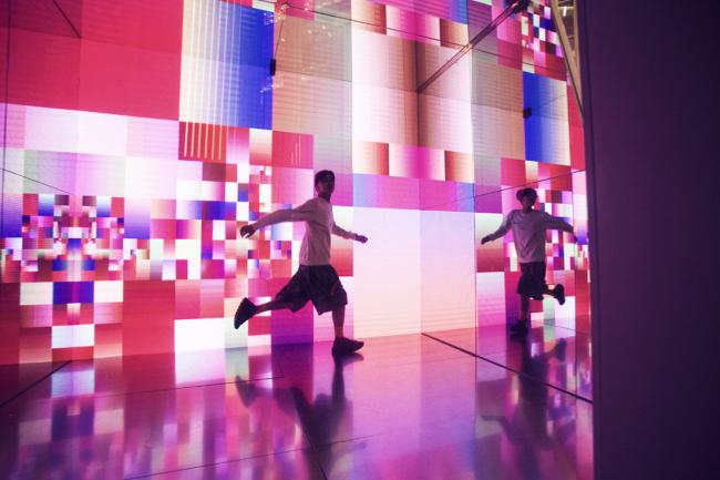 BIM建筑|沉醉式的趣玩空间：丝芙兰品牌概念展现空间设计 l 璞达（武汉）建筑设计