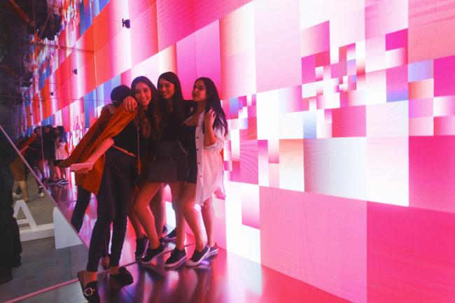 BIM建筑|沉醉式的趣玩空间：丝芙兰品牌概念展现空间设计 l 璞达（武汉）建筑设计