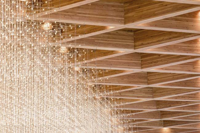 BIM建筑|山崖之巅,格构空间-重庆御临府艺术中间 / 成执设计