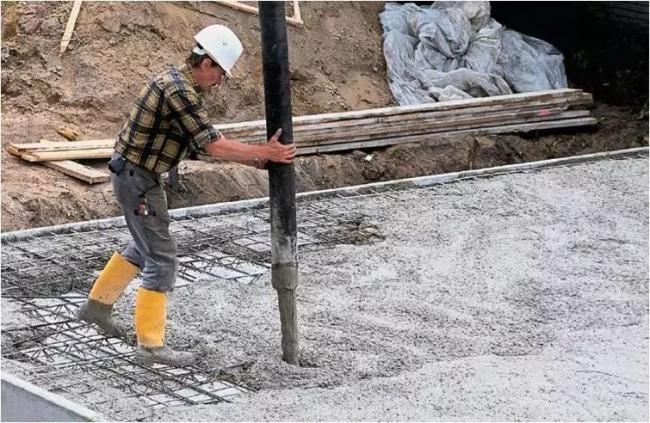 BIM与装配式|装配式地下车库叠合板全过程施工工艺，一步一图教会你！