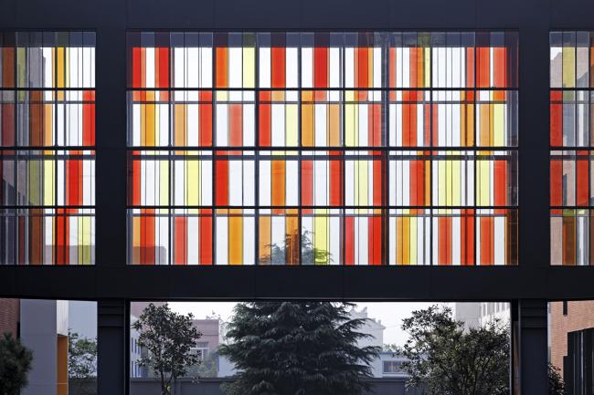 BIM建筑|朝阳当照，日照产业设计中间改革设计 / 上海善祥建筑设计