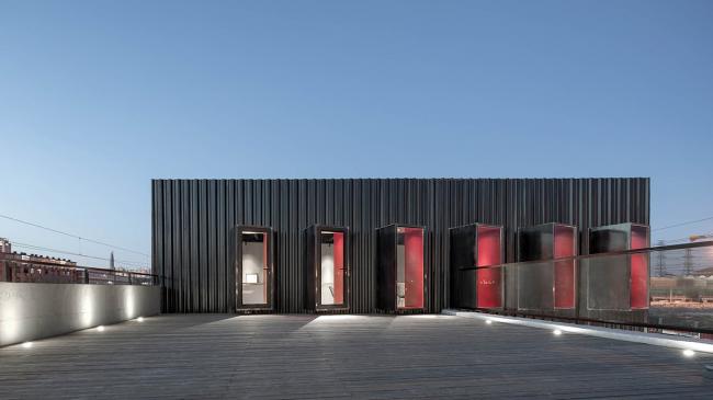 BIM建筑|一场汽车喜好者的社交试验，The Pit House汽车俱乐部 / 上建下筑工作室