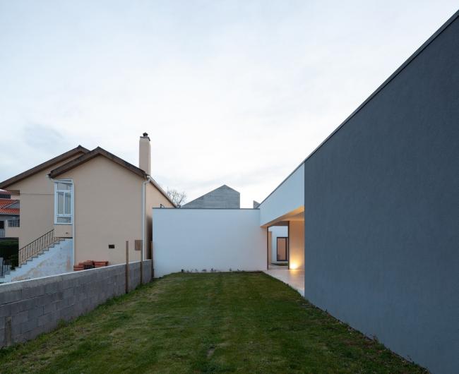 BIM建筑|延展之景，清幽之家 / DRK.Architects