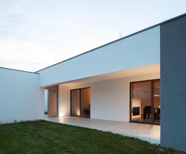 BIM建筑|延展之景，清幽之家 / DRK.Architects