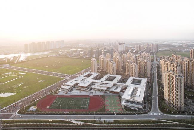 BIM建筑|垂直书院——姑苏科技城试验小学设计 / 年夜正+致正建筑事务所