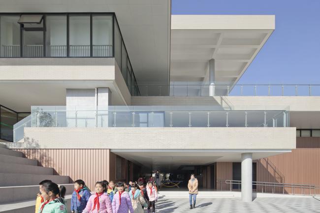 BIM建筑|垂直书院——姑苏科技城试验小学设计 / 年夜正+致正建筑事务所