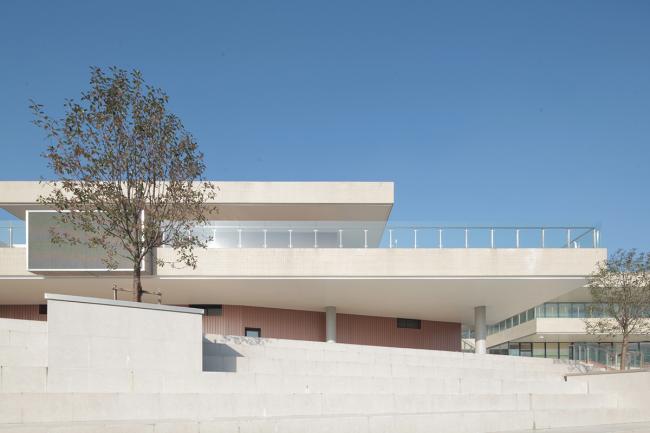 BIM建筑|垂直书院——姑苏科技城试验小学设计 / 年夜正+致正建筑事务所