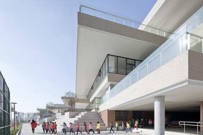 BIM建筑|垂直书院——姑苏科技城试验小学设计 / 年夜正+致正建筑事务所