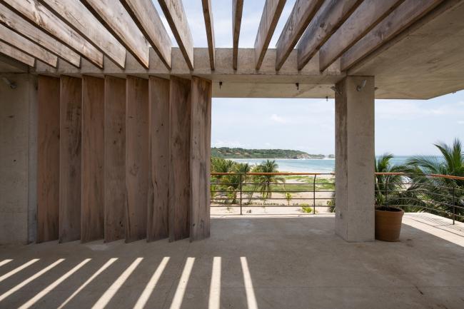 BIM建筑|远眺海面的多米诺屋子 / Taller de Arquitectura X / Alberto Kalach