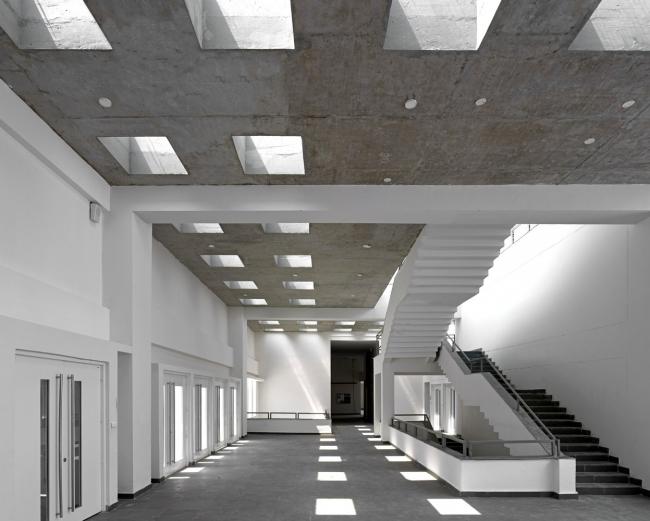 BIM建筑|宏大的排挤平台带来的多元可能性 / 维查雅瓦达计划与建筑学院研讨所