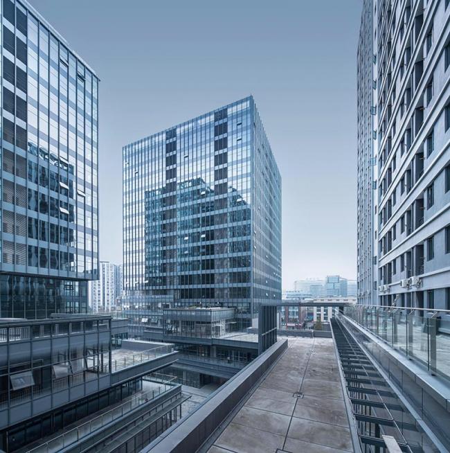 BIM建筑|活动的空间系统——成都昌鑫青羊万和中间 / 成执设计