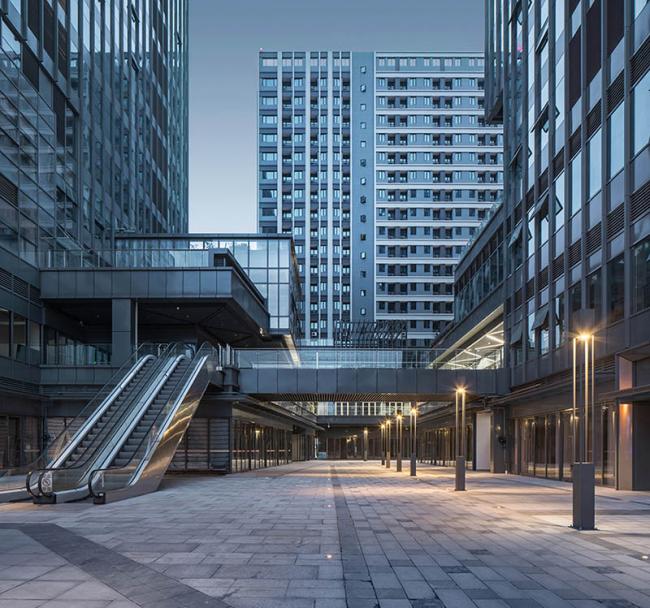 BIM建筑|活动的空间系统——成都昌鑫青羊万和中间 / 成执设计