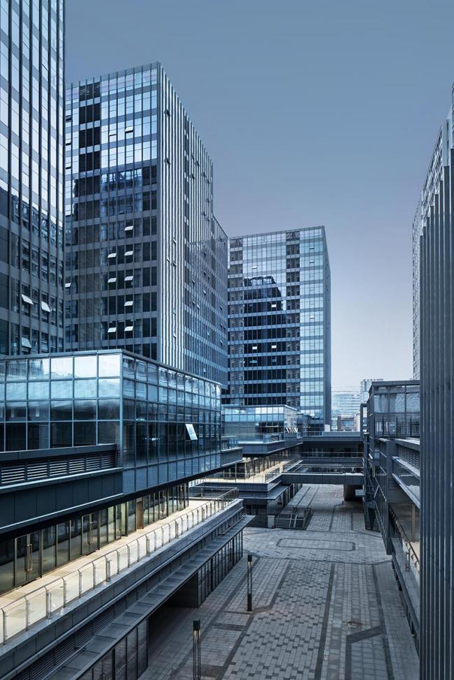 BIM建筑|活动的空间系统——成都昌鑫青羊万和中间 / 成执设计