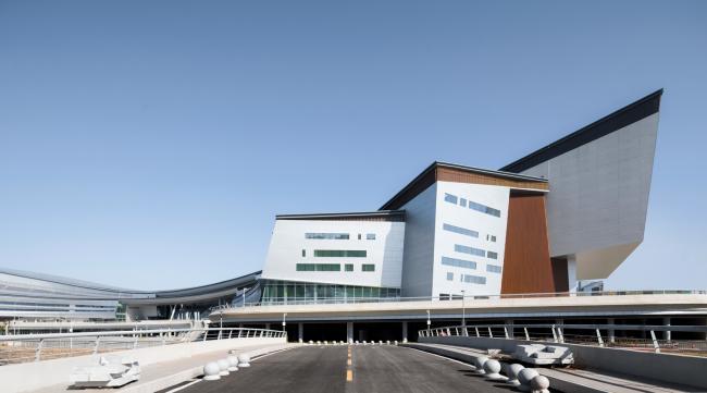 BIM建筑|浙江湖州市吴兴区体裁中间 / 蔺科（上海）建筑设计