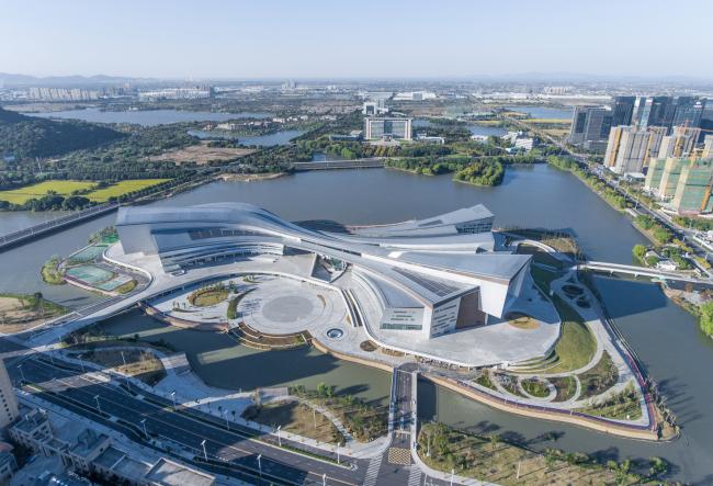 BIM建筑|浙江湖州市吴兴区体裁中间 / 蔺科（上海）建筑设计