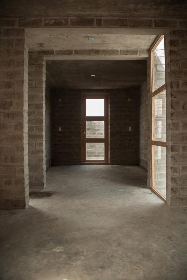 BIM建筑|墨西哥火山景不雅区的小小城堡——绿田温馨的柴火之家