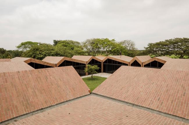 BIM建筑|El Cortijo室第：微缩的老城肌理 | Felipe Assadi Arquitextos