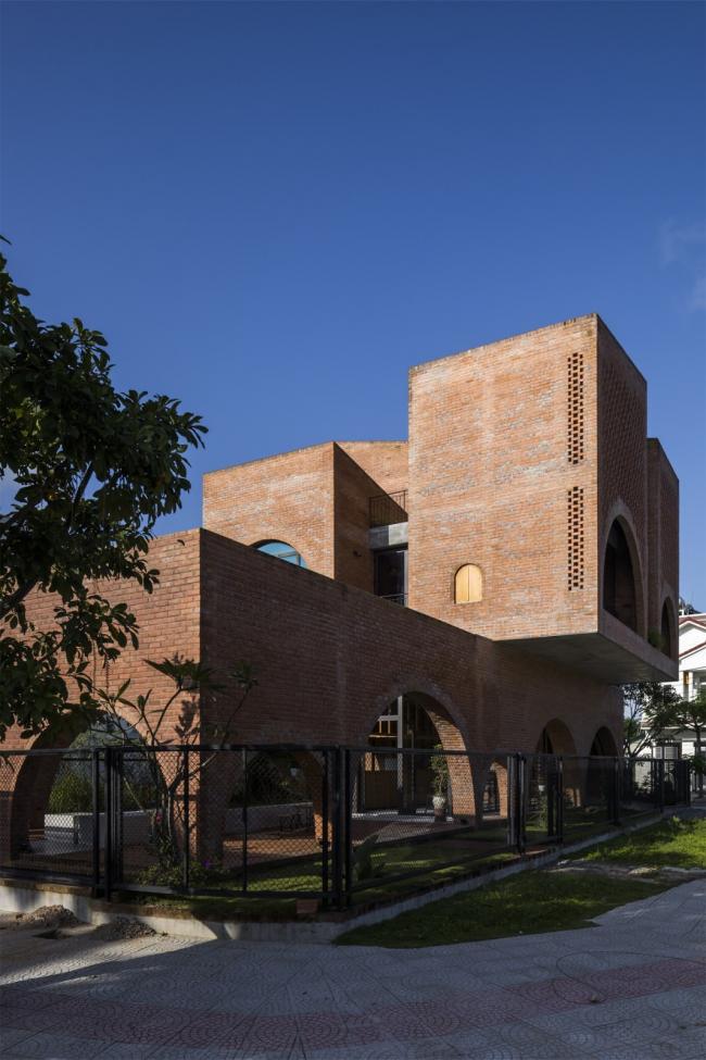 BIM建筑|传统又童真的布谷鸟室第 | Tropical Space