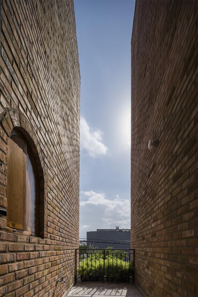 BIM建筑|传统又童真的布谷鸟室第 | Tropical Space