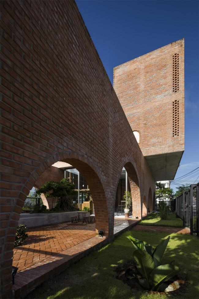 BIM建筑|传统又童真的布谷鸟室第 | Tropical Space