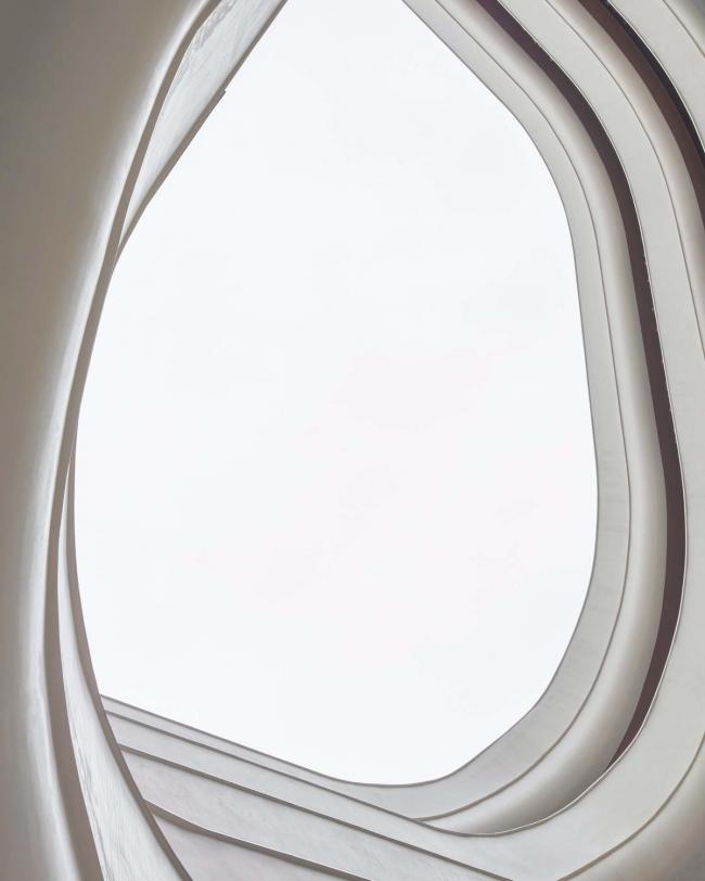 BIM建筑|二沙文立方: 一座垂直的街道美术馆 / 扉建筑