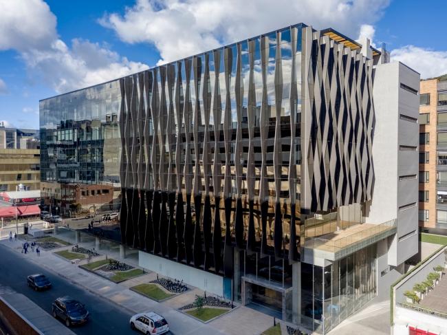 BIM建筑|CORTEZZA年夜楼，木石对话天然 / TERRANUM