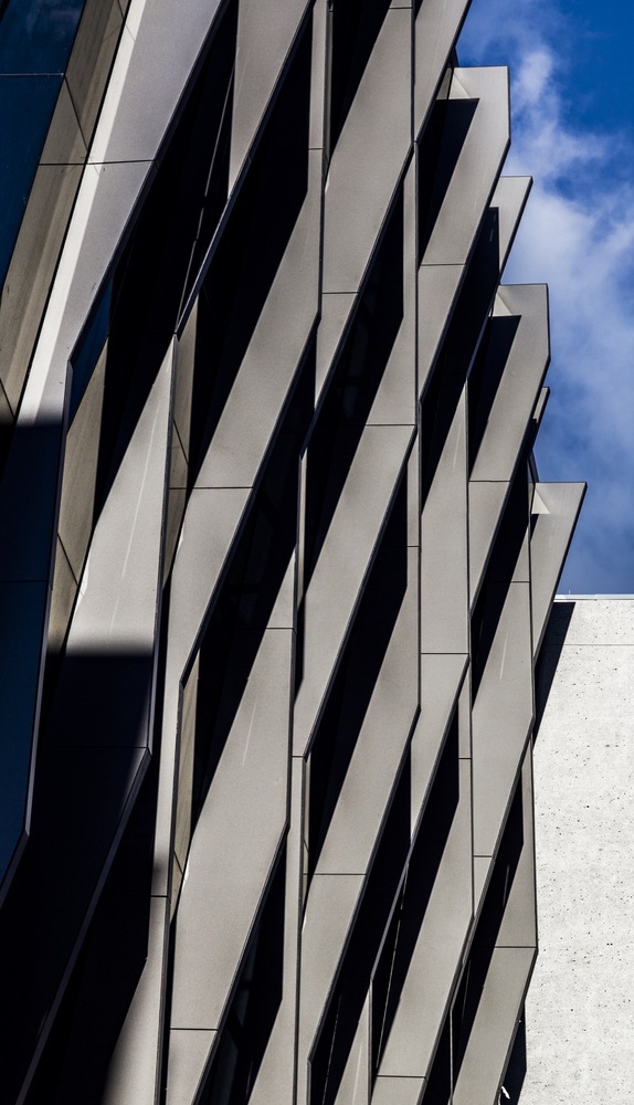 BIM建筑|CORTEZZA年夜楼，木石对话天然 / TERRANUM