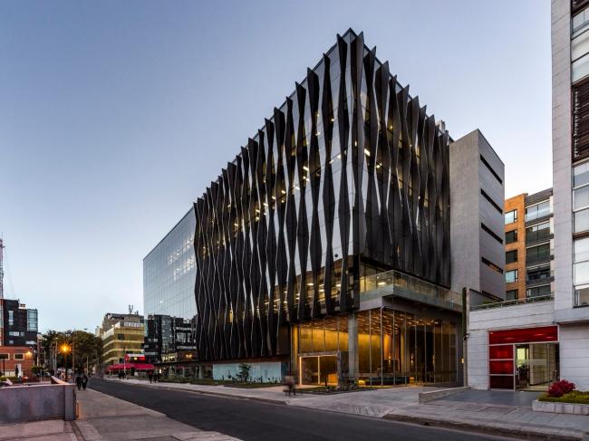 BIM建筑|CORTEZZA年夜楼，木石对话天然 / TERRANUM