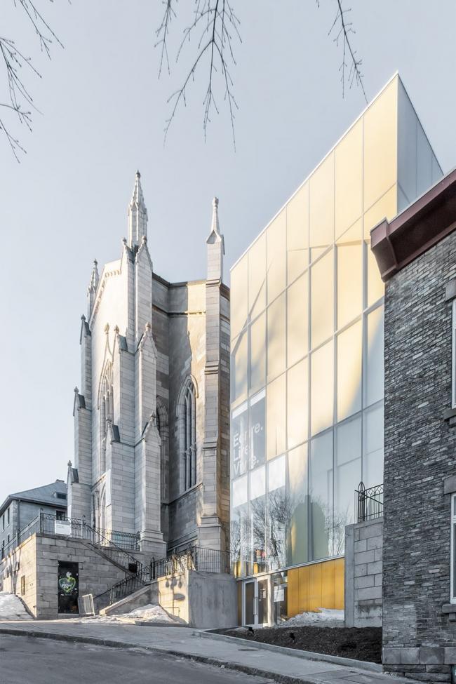 BIM建筑|在纯白中融会，古典与现代的碰撞与同一：加拿年夜韦斯利神庙扩建工程