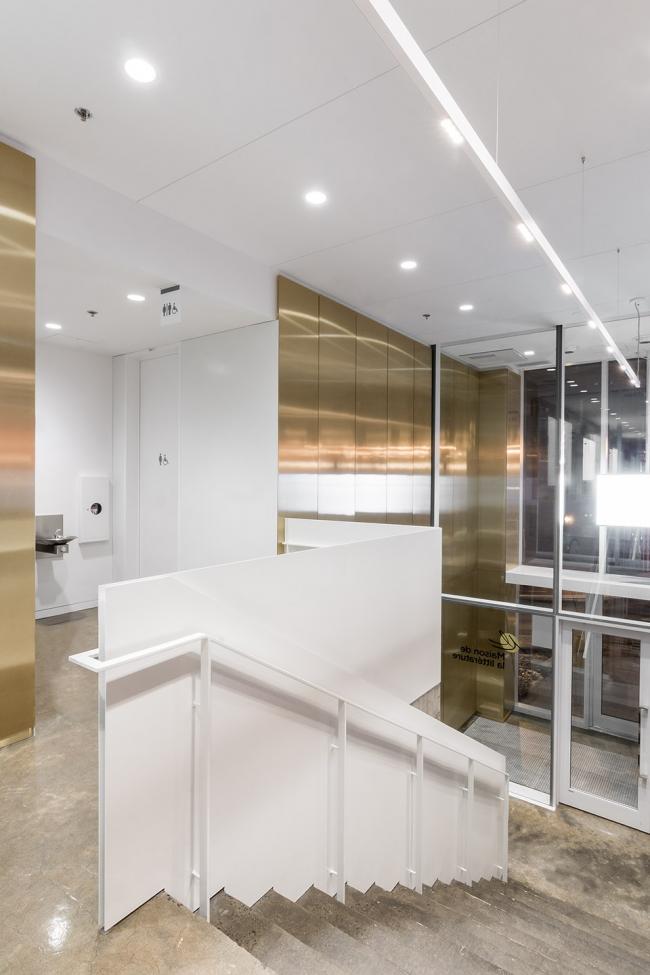 BIM建筑|在纯白中融会，古典与现代的碰撞与同一：加拿年夜韦斯利神庙扩建工程