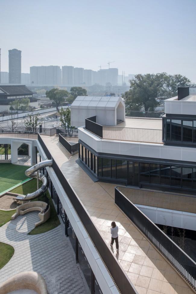 BIM建筑|漂浮的乐土——杭州市浪潮幼儿园 / GLA建筑设计