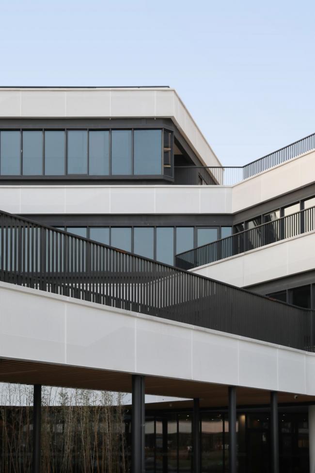 BIM建筑|漂浮的乐土——杭州市浪潮幼儿园 / GLA建筑设计