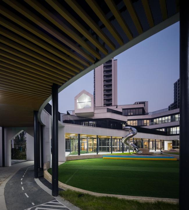 BIM建筑|漂浮的乐土——杭州市浪潮幼儿园 / GLA建筑设计