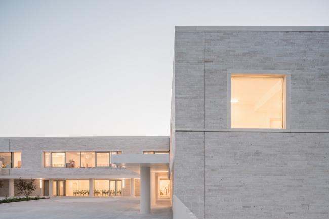 BIM建筑|罗米莉公立黉舍