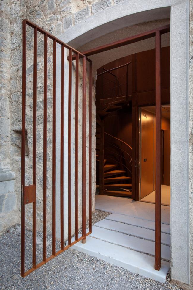 BIM建筑|卡斯塔夫的夏日天台／Nenad Fabijanić 建筑事务所