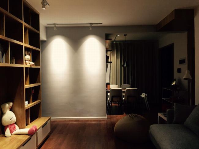 BIM建筑|芳华▪家 格子墙里的日常——建筑师自宅 / 金超，颜闾红