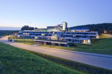 BIM建筑|酷炫与低调并存——Warmia温泉浴场-BIM建筑网