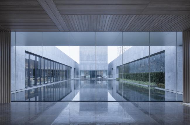 BIM建筑|水与石的江南光影——常州旭辉铂悦天宁生涯艺术馆 / 水石设计