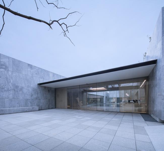 BIM建筑|水与石的江南光影——常州旭辉铂悦天宁生涯艺术馆 / 水石设计