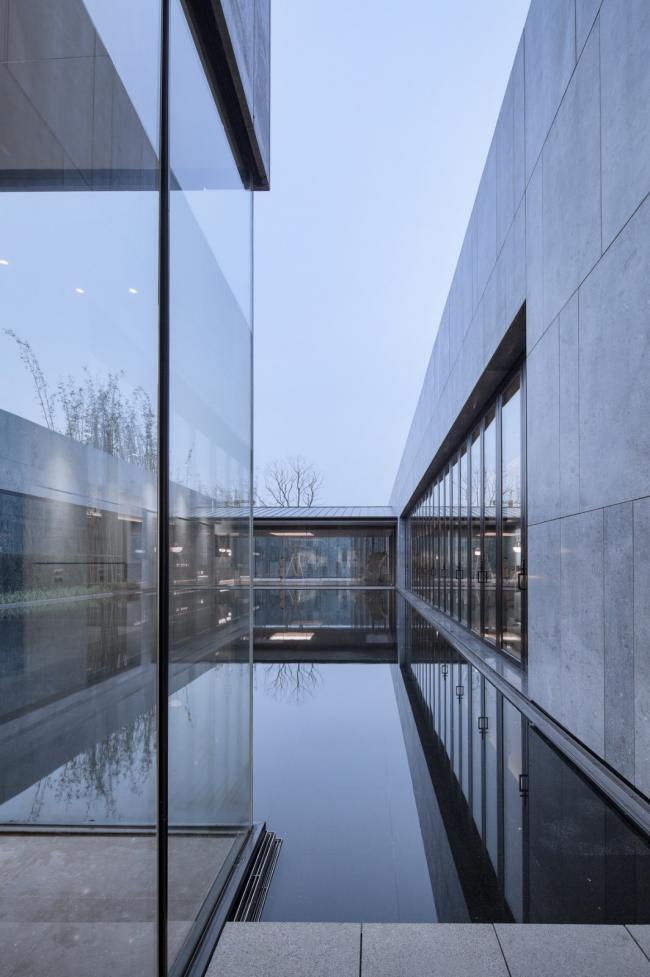 BIM建筑|水与石的江南光影——常州旭辉铂悦天宁生涯艺术馆 / 水石设计