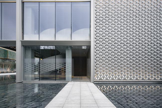 BIM建筑|青松翠柏，镜水院落：重庆万科翡翠公园 / 上海日清建筑设计