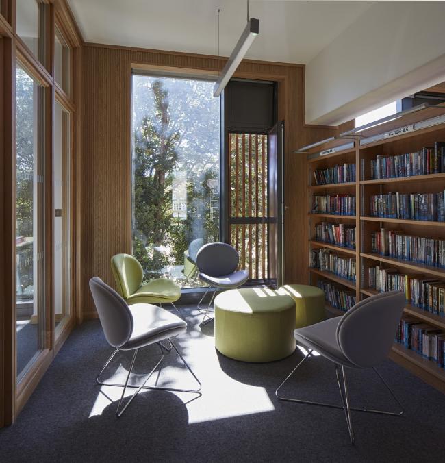 BIM建筑|红砖楼下的进修中间：赖盖特文法黉舍藏书楼